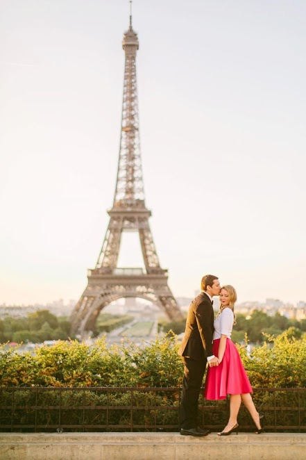 Photo by: L’Amour de Paris - Poised and prim, this location, rich in its history of romance, is timeless and versatile. Whether pretty in pink or clad in jeweled detailing, this well-known monument will serve as the perfect background to any occasion.